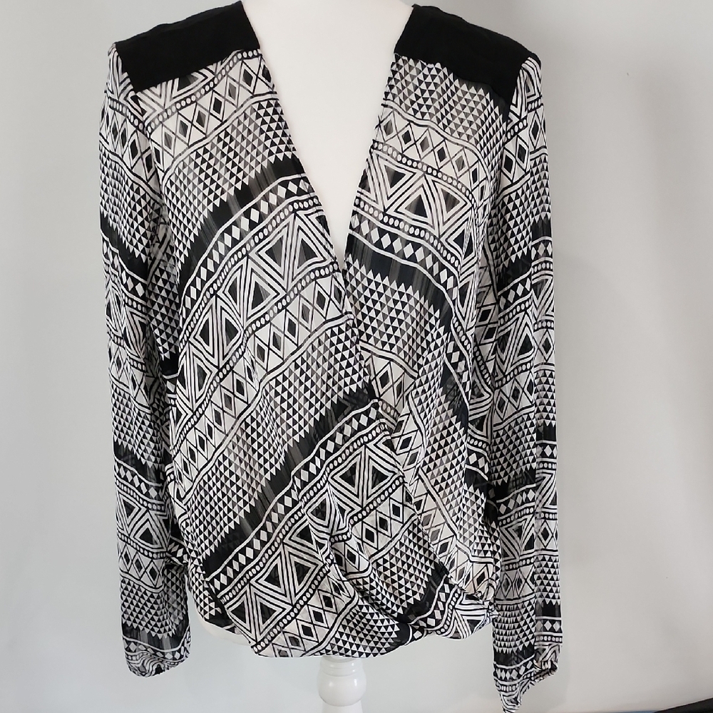 Black and White Wrap Blouse with V-Neckline